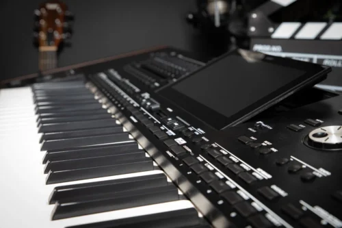 Nova ili polovna Korg klavijatura — šta se više isplati?